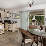 Cozy In With Wifi דירה דראמליי